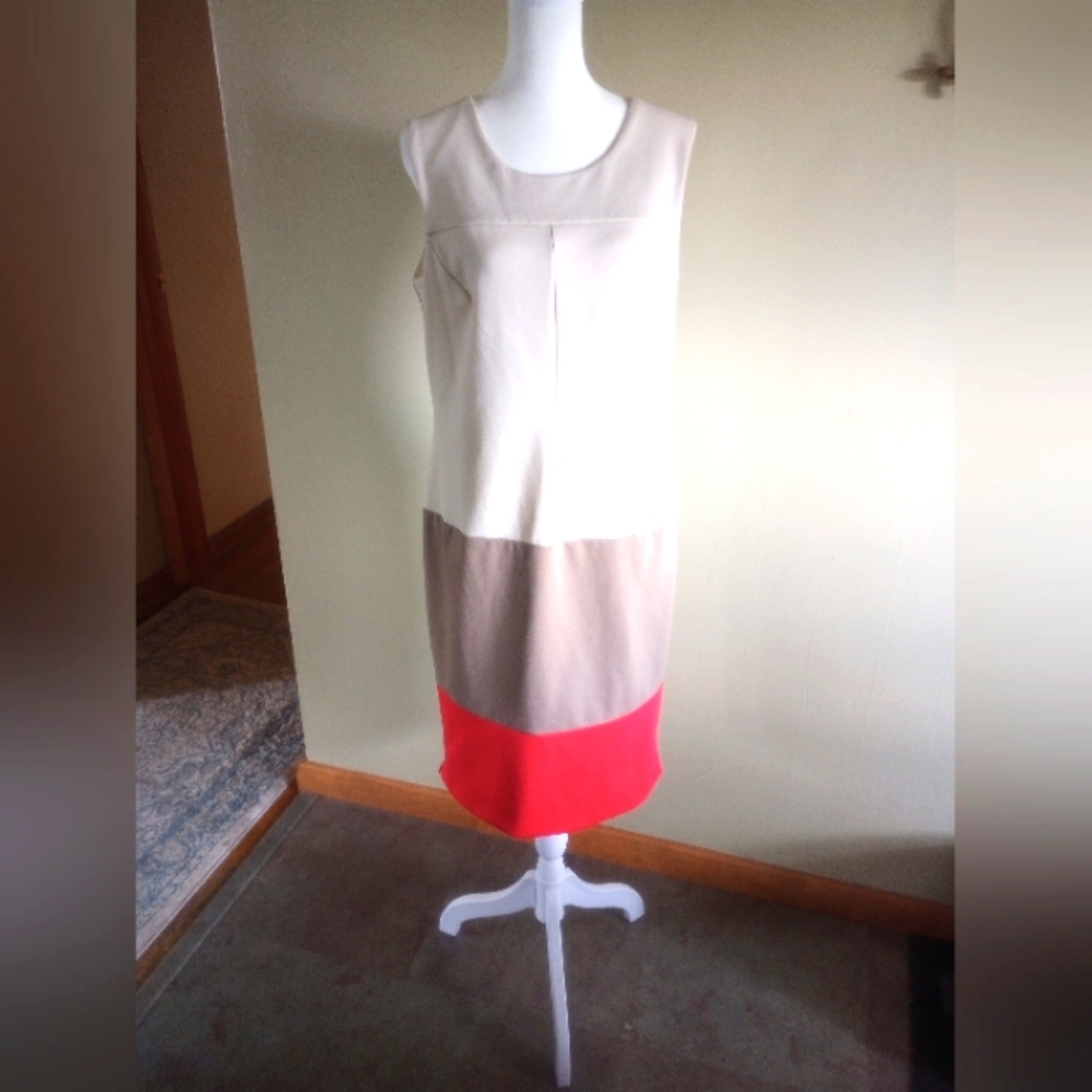 Jones New York Sheath Dress size 8